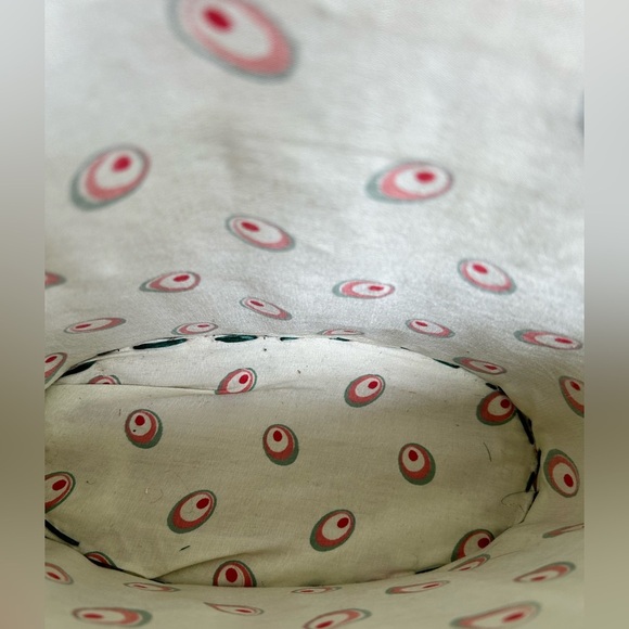 Vintage 1960 straw tote bag with embroidery flowers, fruit. - Picture 4 of 4